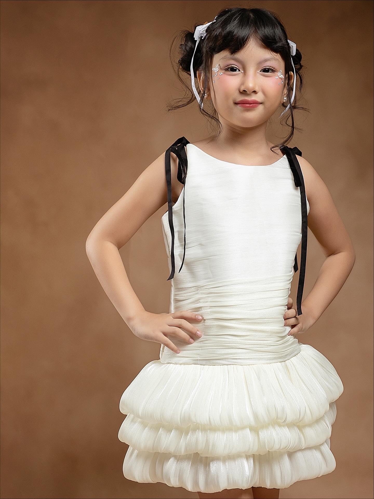 Charlotte dress in Ivory