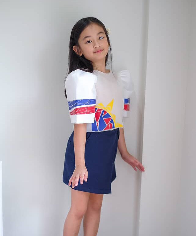 Filipiniana - BANDILA